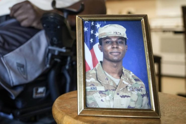 Военнослужащий США Трэвис Кинг