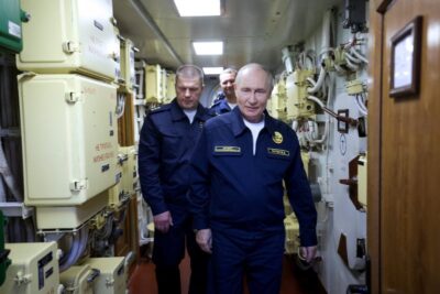 Путин посетил Курильские острова